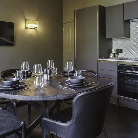 Clifton 32 - Duplex - Hopewell